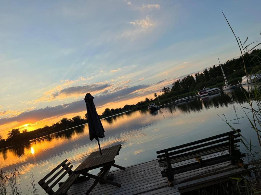 Domek Nad Jeziorem Myślibórz Екстериор снимка